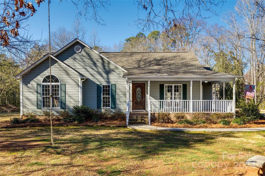 A remarkable well maintained ranch home is ready for you to call home! Welcome to 1226 Dunlap Roddey Road! This beautiful 3bed/2bath is setting on a quiet 2.68 acres and is move in ready. Home features freshly painted walls, updated kitchen, primary room has tray ceilings with a spacious walk-in closet, and a guest room with vaulted ceilings. The outdoor space is perfect for grilling and cooling off by the pool on those summer days.  Don't miss out, schedule your showing today!