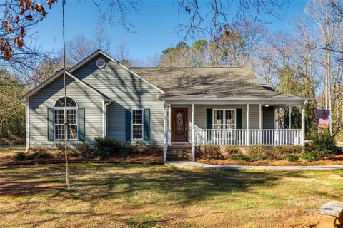 Photo for 1226 Dunlap Roddey Road