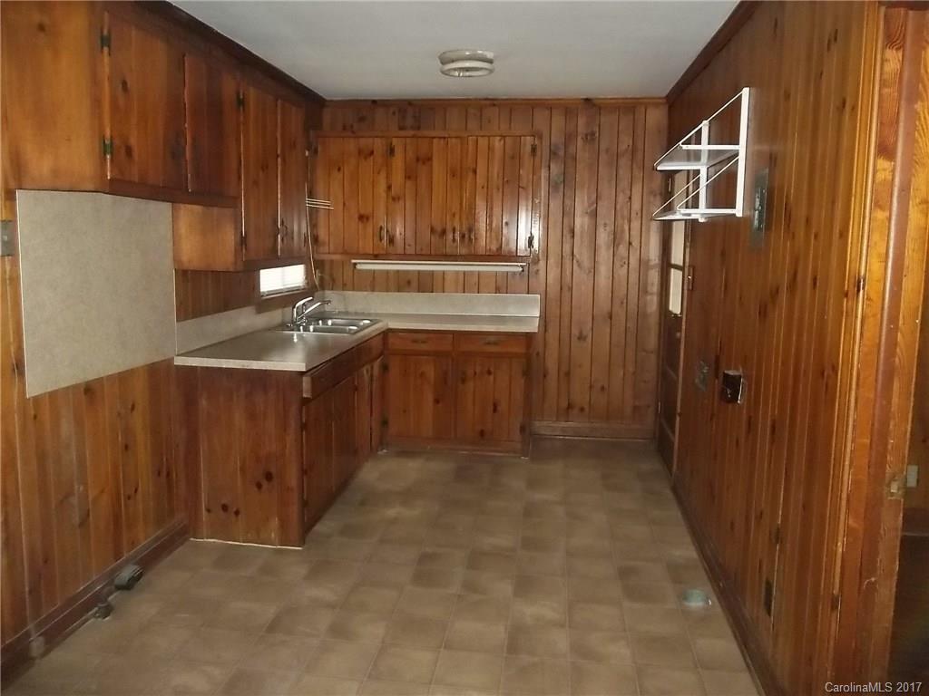 Myers Park - Residential Lease