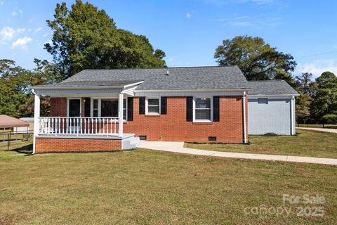 1804 Bennett Road Lancaster SC 29720