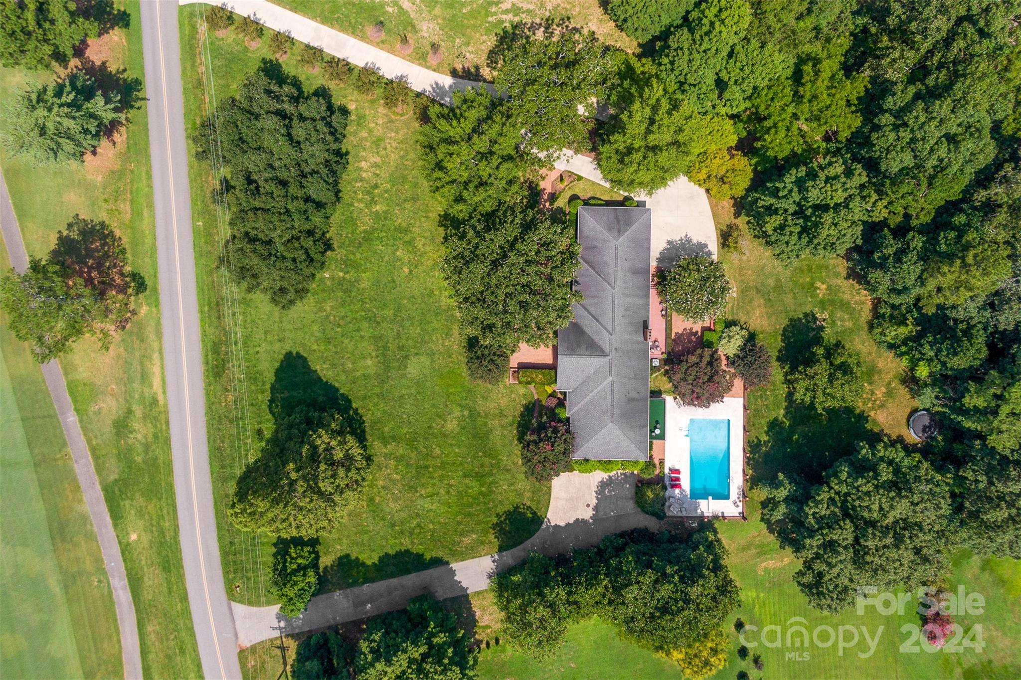 3029 River Road
