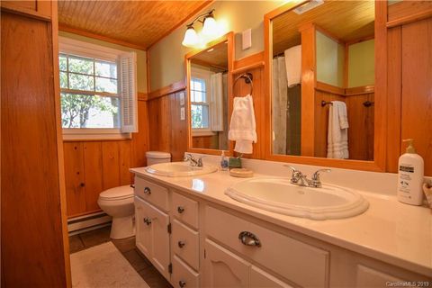 A home in Beech Mountain