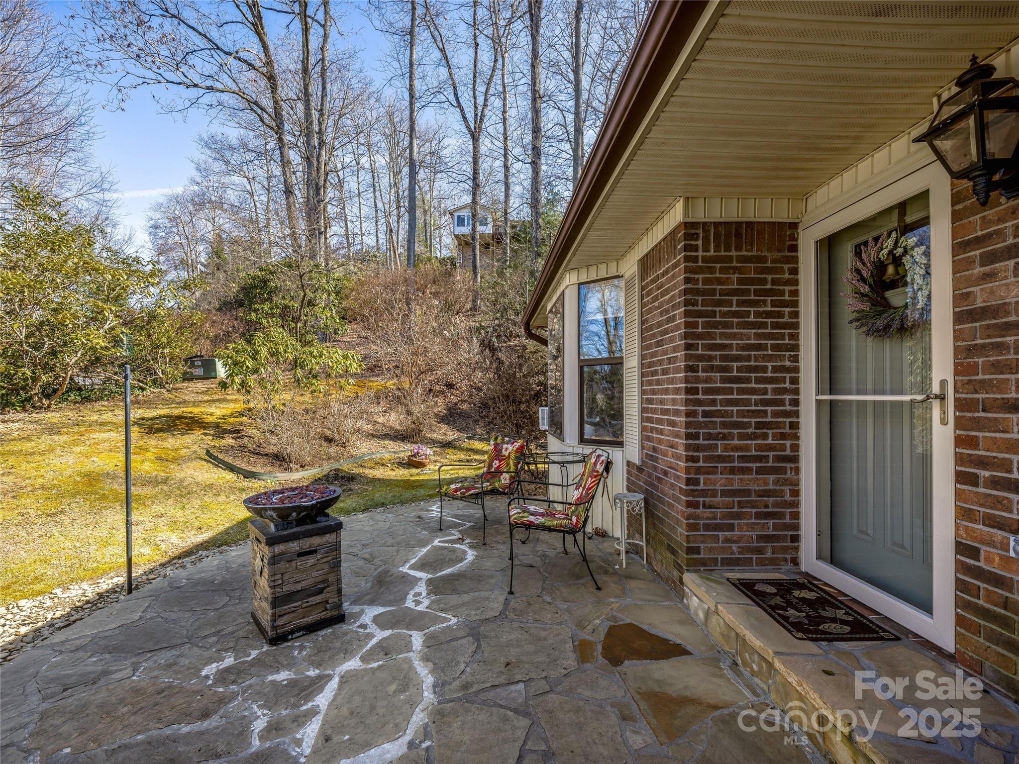 605 Goldview Drive
