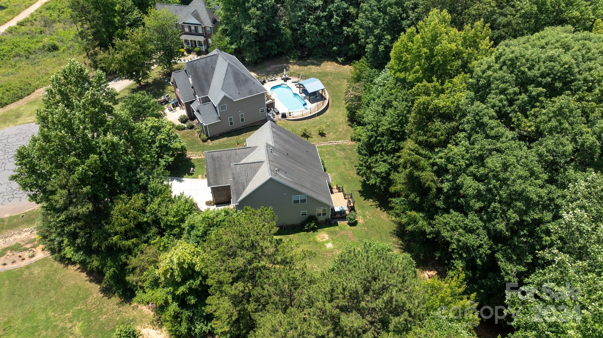 Lynnwood Farms - Residential