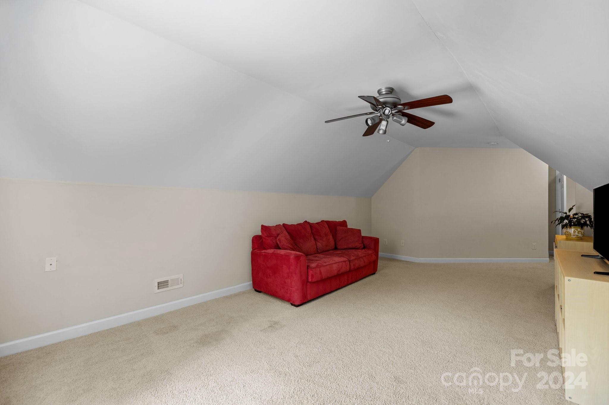 Lynnwood Farms - Residential