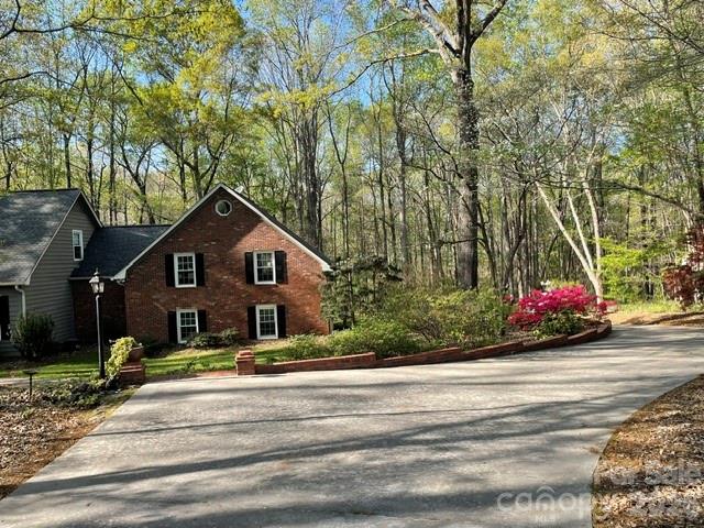 Olde Williamsburg - Residential