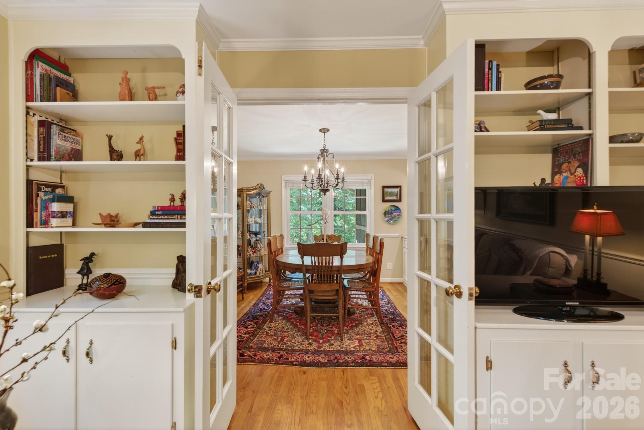 Olde Williamsburg - Residential