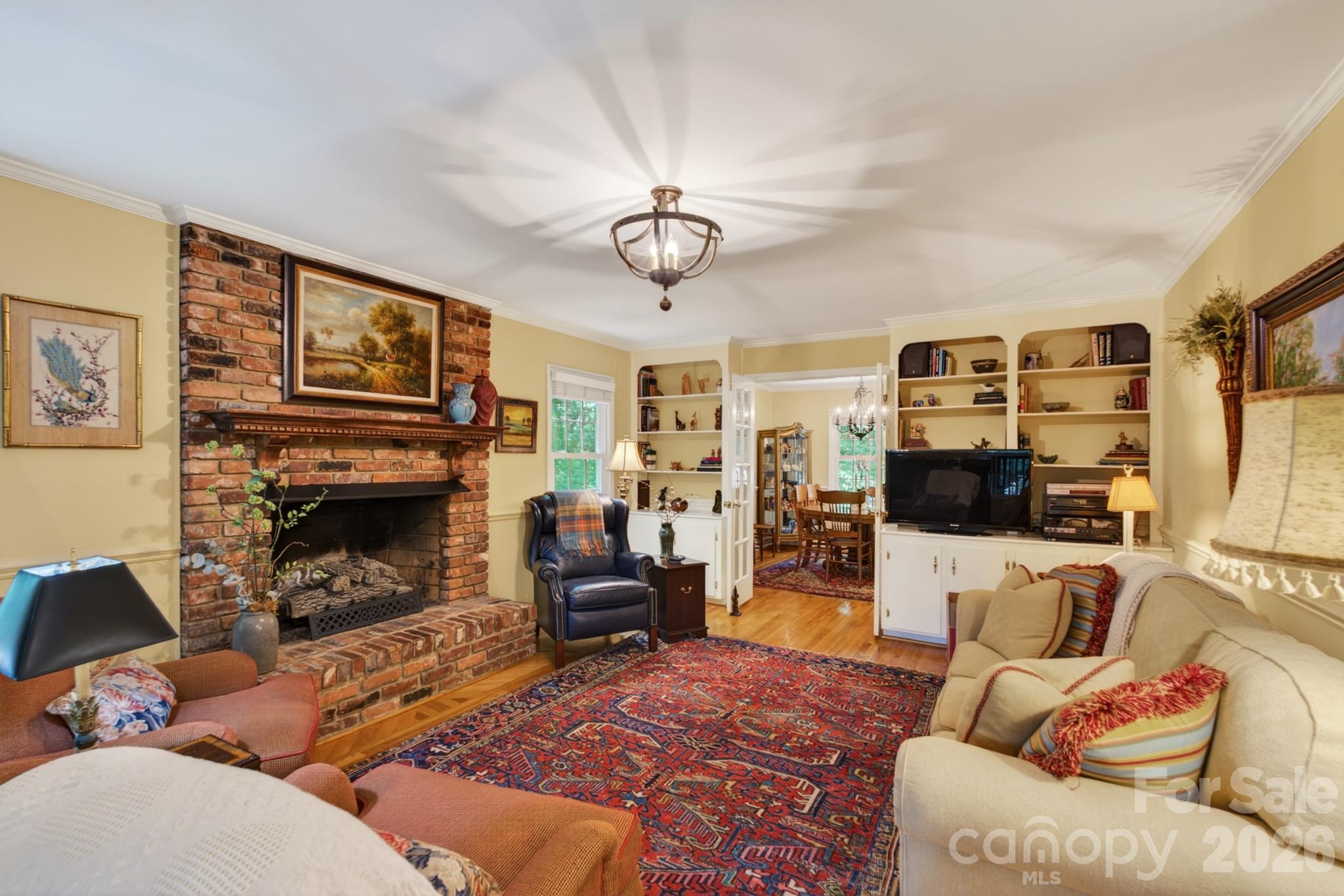 Olde Williamsburg - Residential