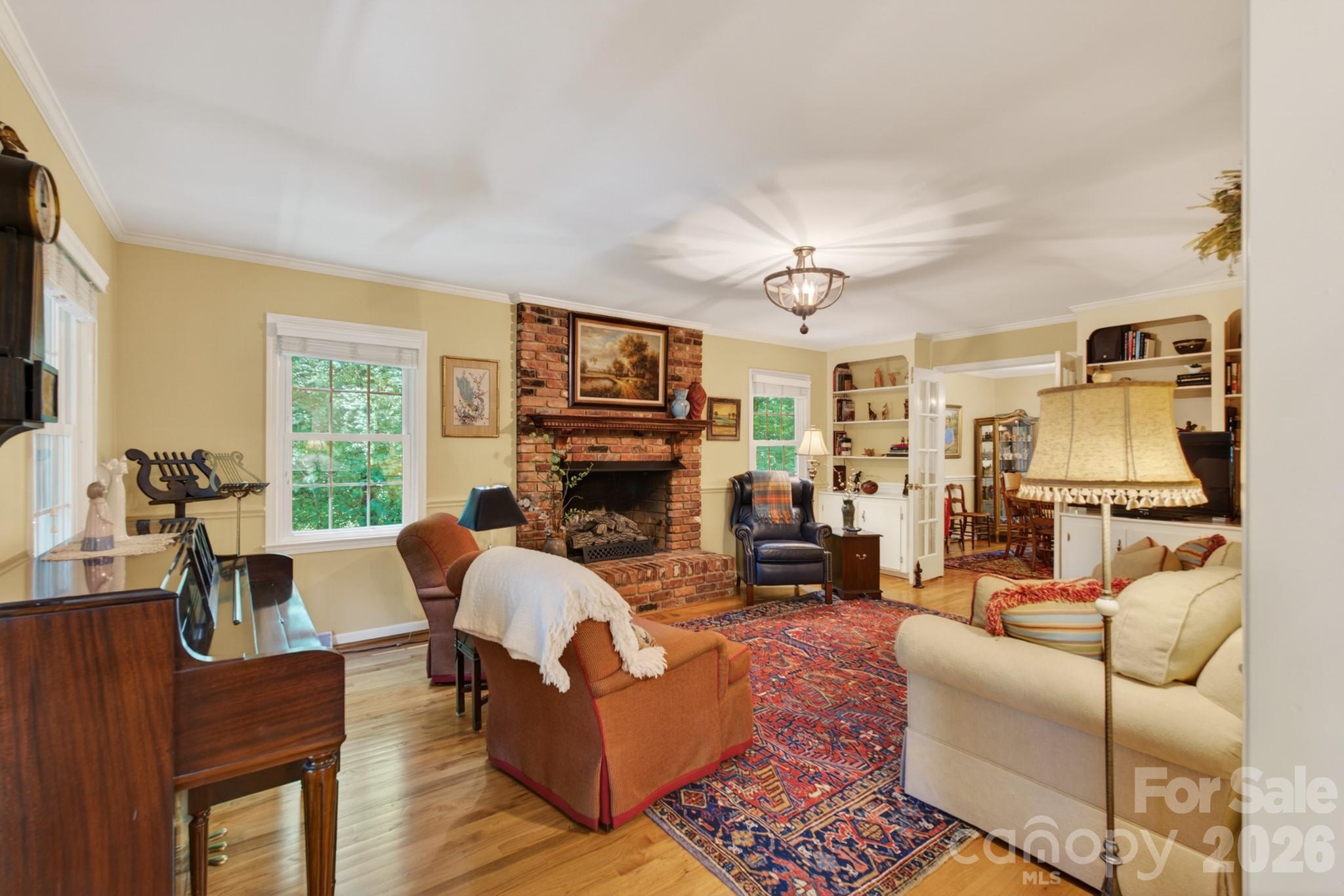 Olde Williamsburg - Residential