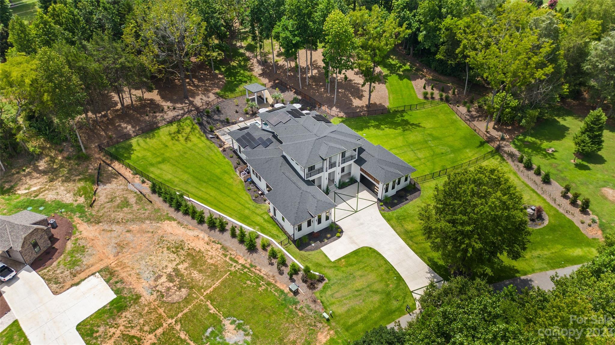 Arbor Oaks - Residential