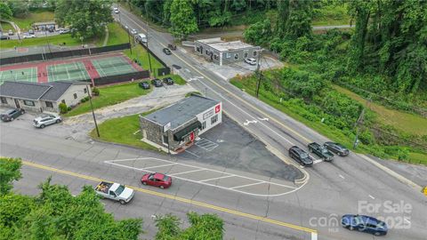 301 N Main Street Marion NC 28752