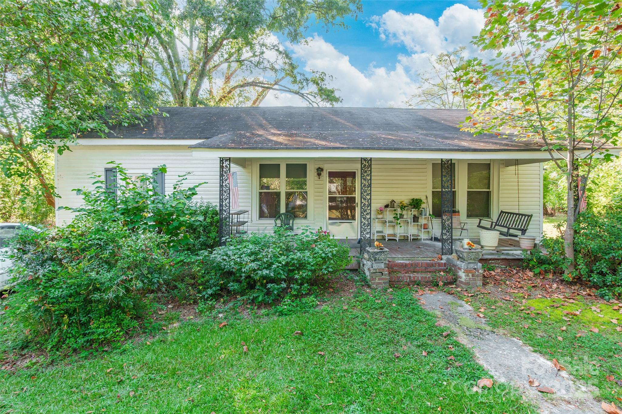 1652 Barringer Road