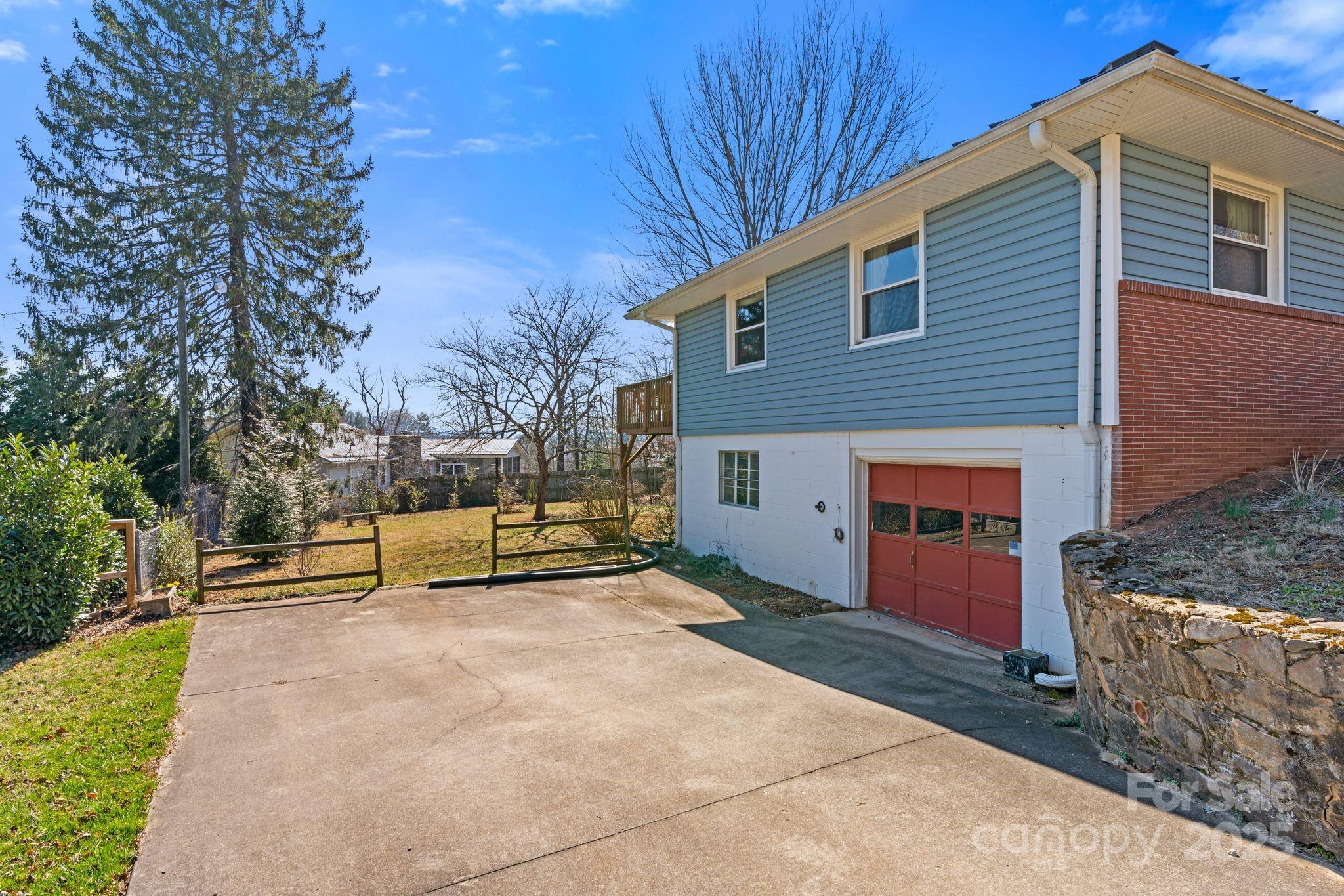 62 Clarendon Road