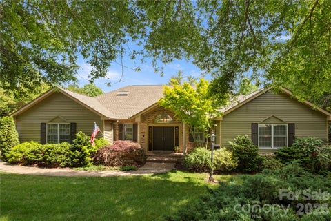 Photo of 842 Rickel Drive, Hendersonville, NC 28739 (MLS # 4273464)