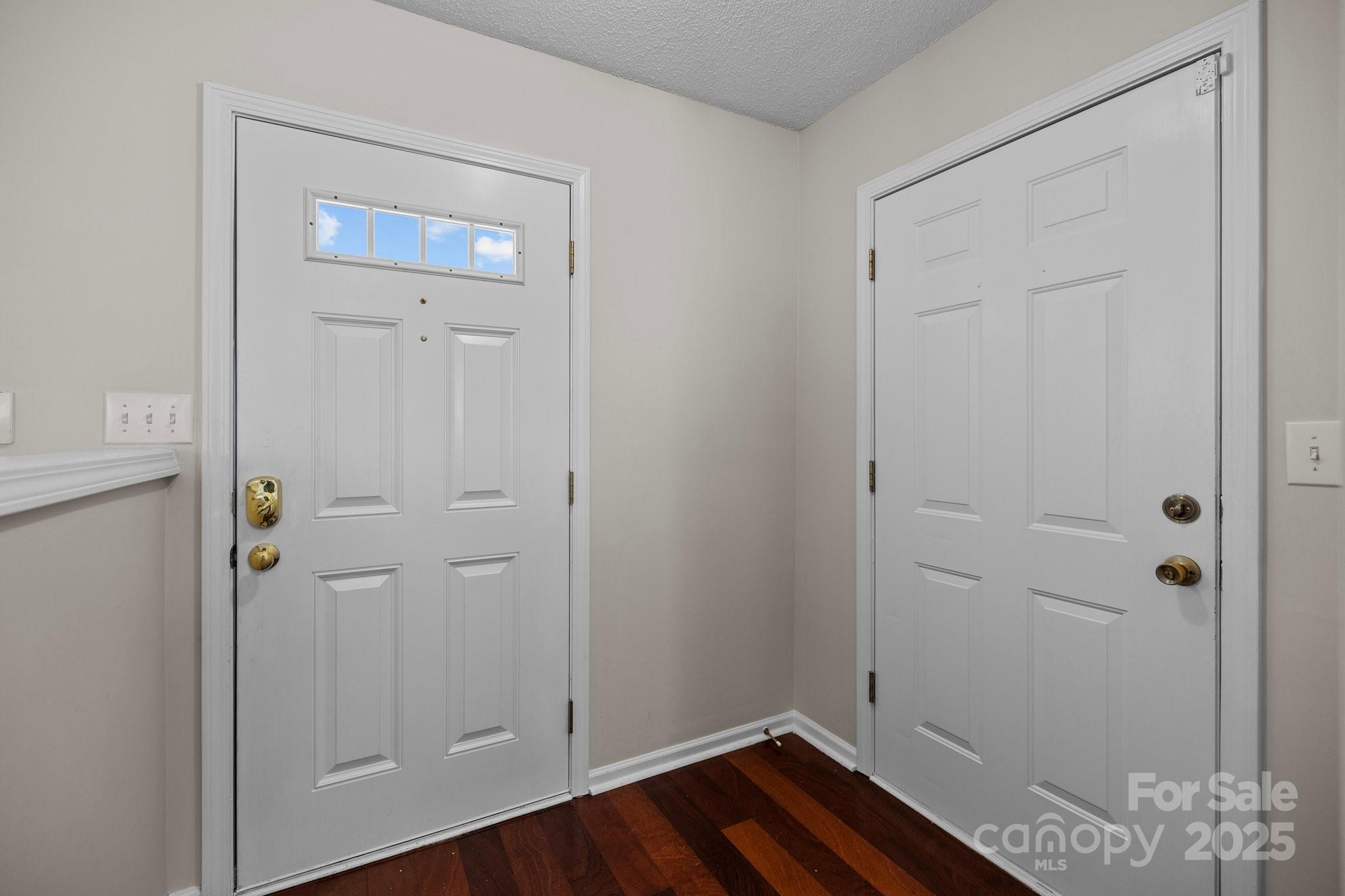 11929 Kings Castle Court
