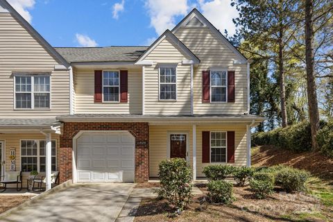 11929 Kings Castle Court Charlotte NC 28277