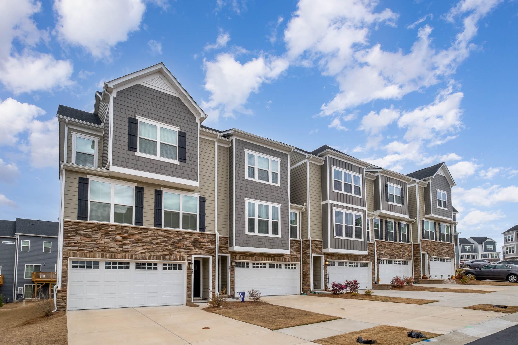 Trinity Townes - Residential