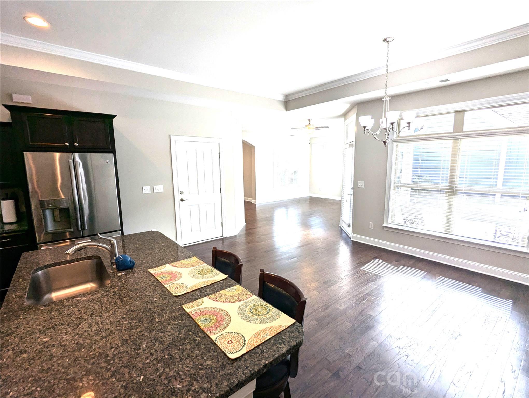 The Courtyards at Emerald Lake - Residential