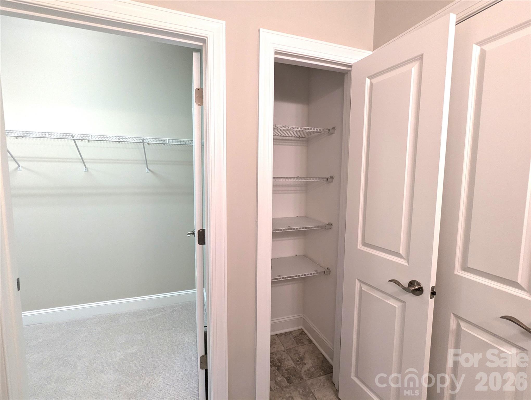 The Courtyards at Emerald Lake - Residential