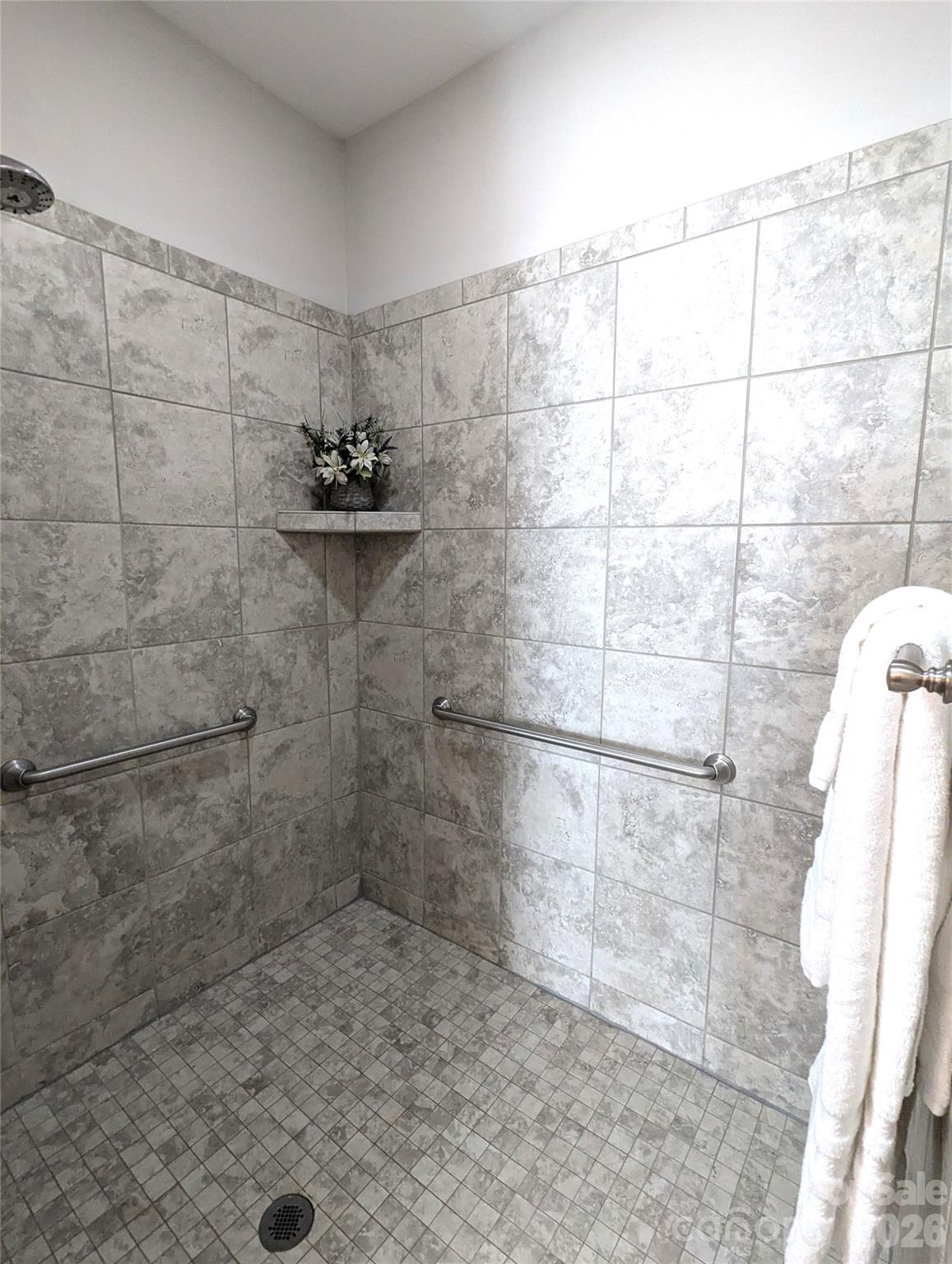 The Courtyards at Emerald Lake - Residential