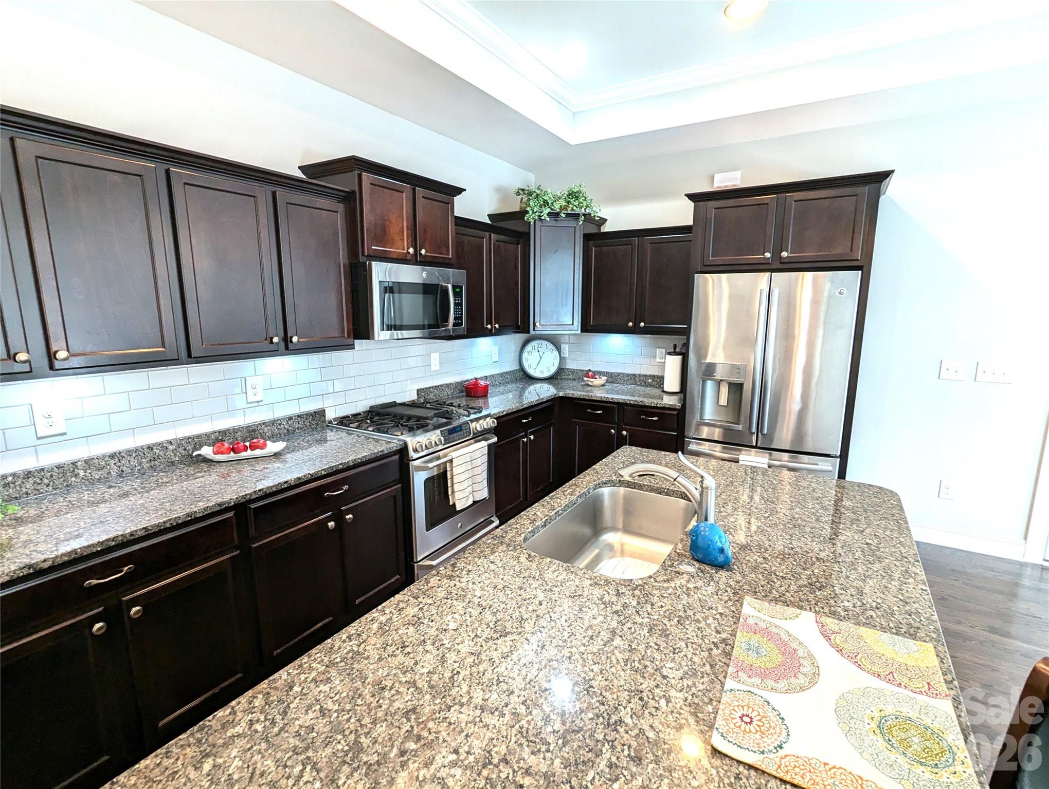 The Courtyards at Emerald Lake - Residential