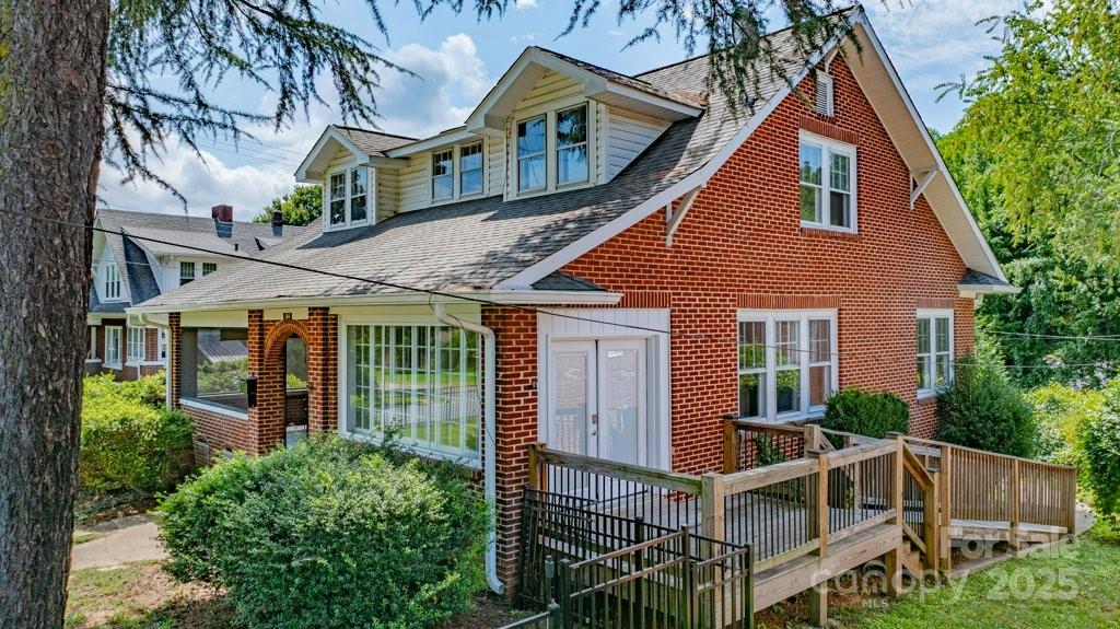 584 Rutherford Road