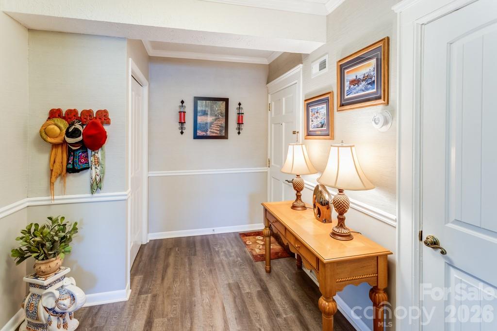 622 S Haywood Street 102