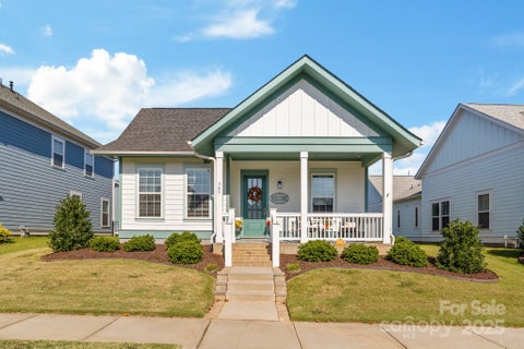 Photo for 383 Luray Way