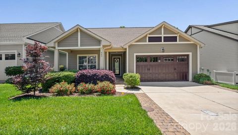 Photo of 442 Granite Lake Court, Denver, NC 28037 (MLS # 4378228)