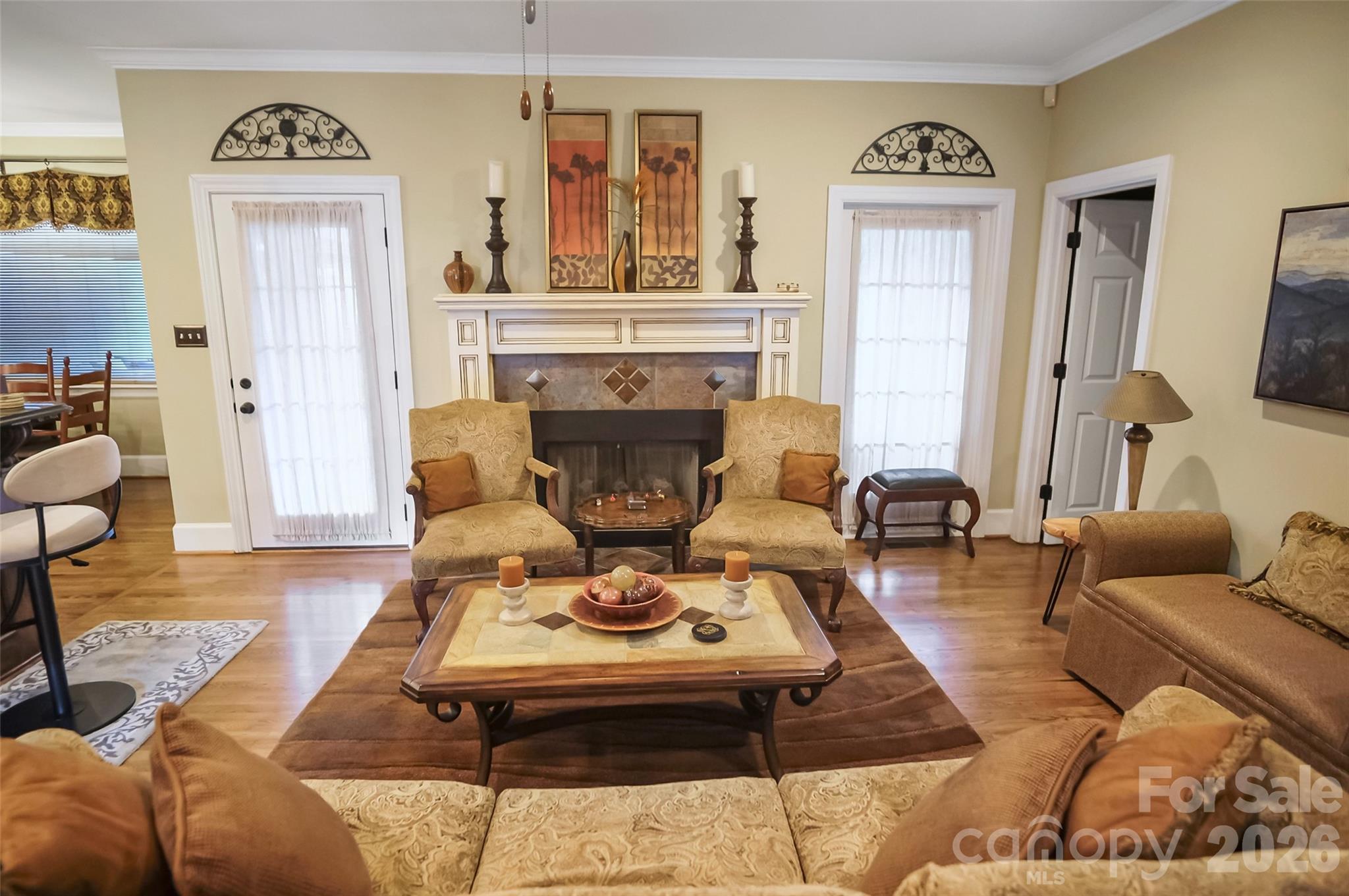 1808 Country Garden Drive