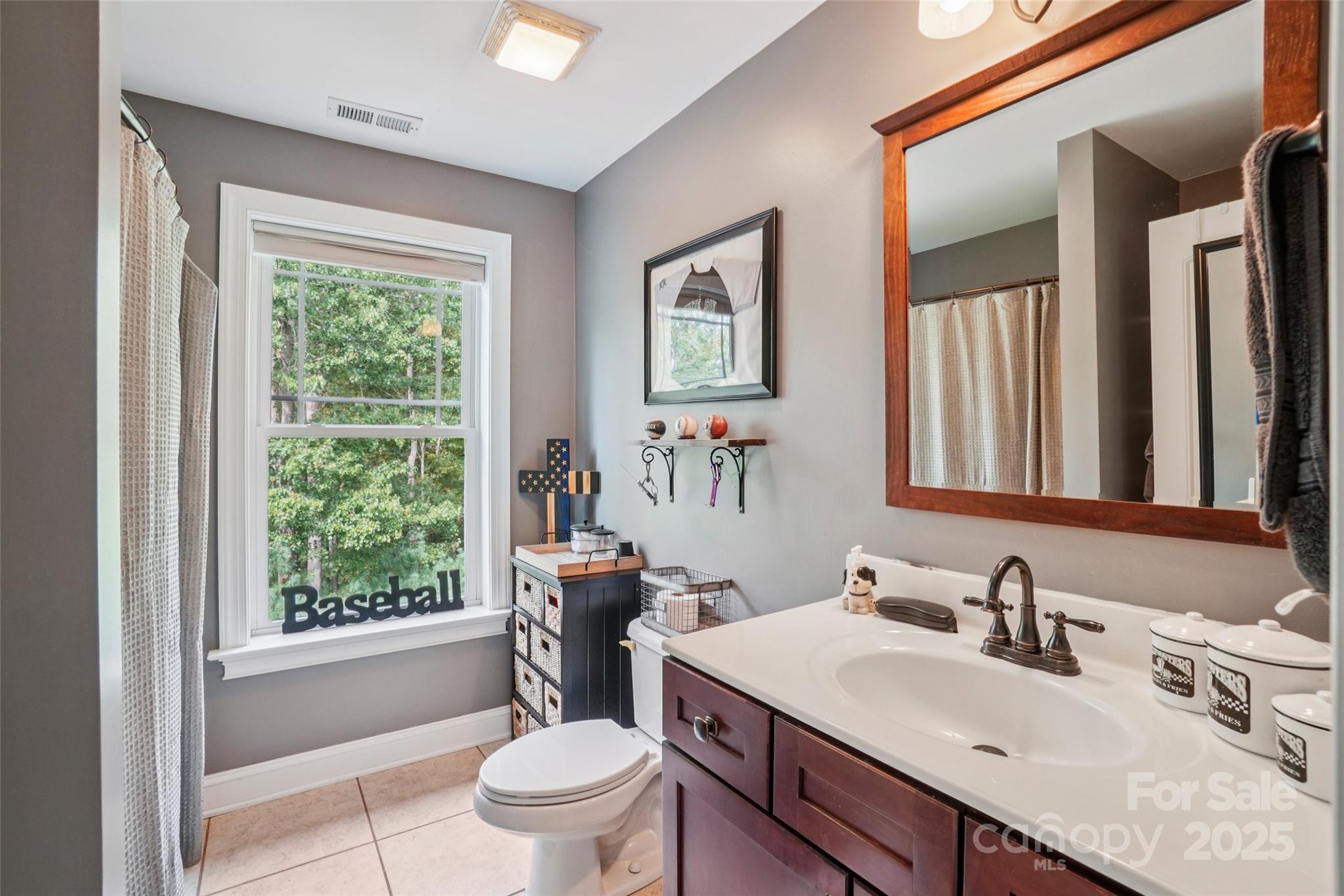 Hickory Falls - Residential