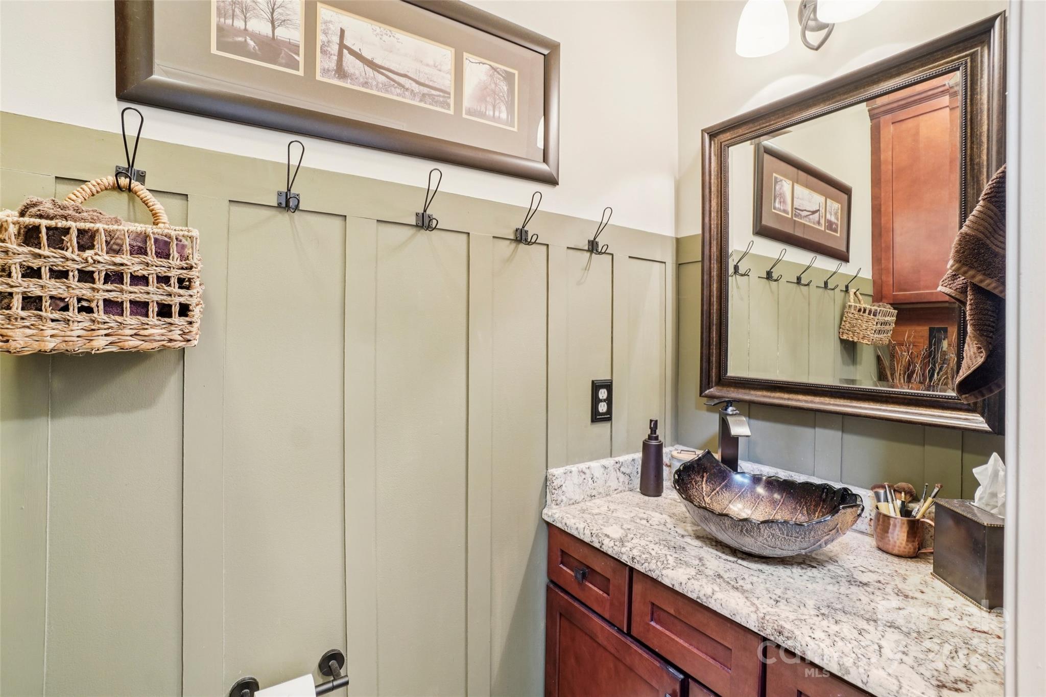 Hickory Falls - Residential