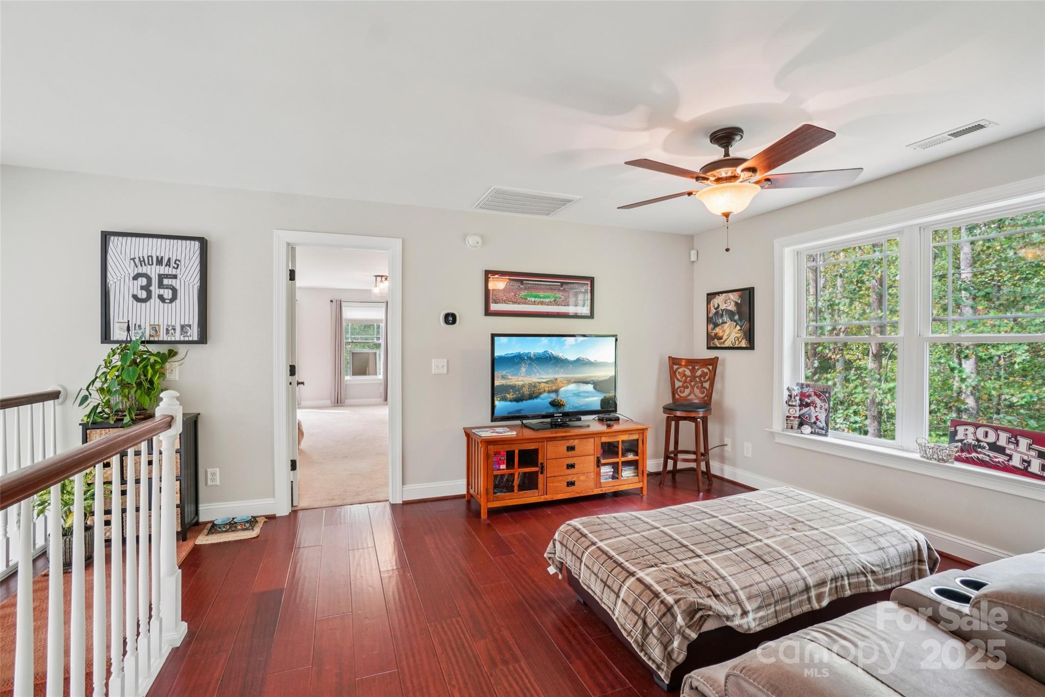 Hickory Falls - Residential