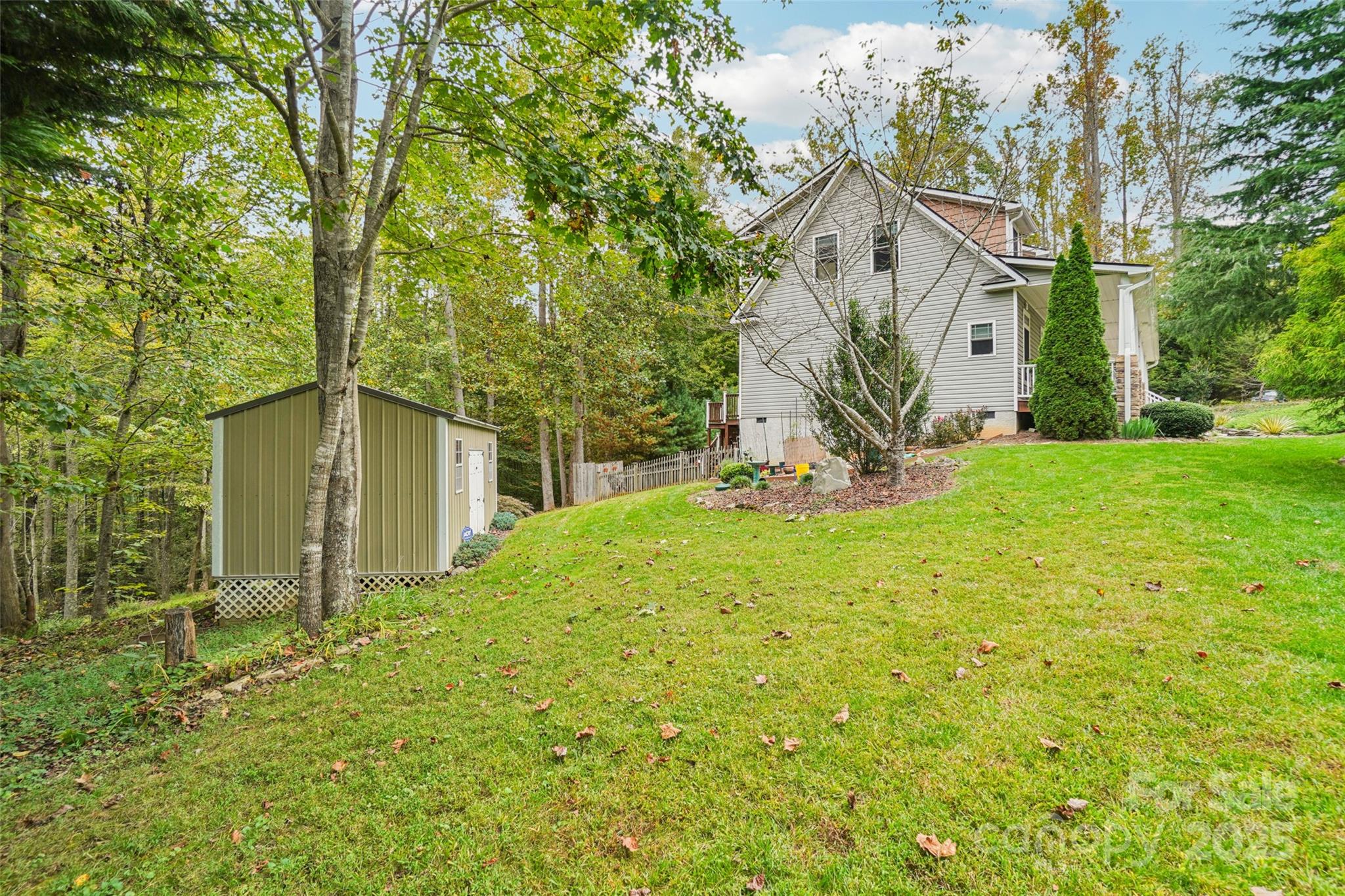 Hickory Falls - Residential