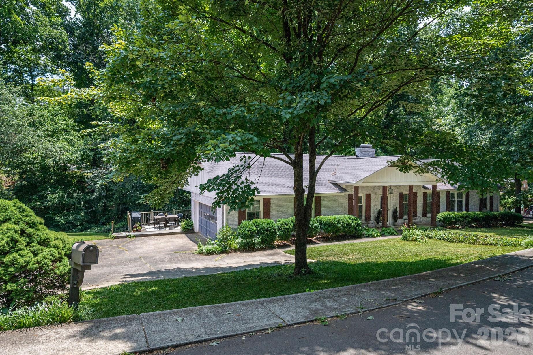 504 Dogwood Lane