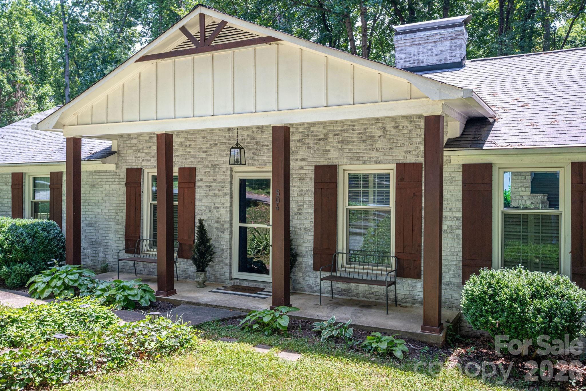 504 Dogwood Lane
