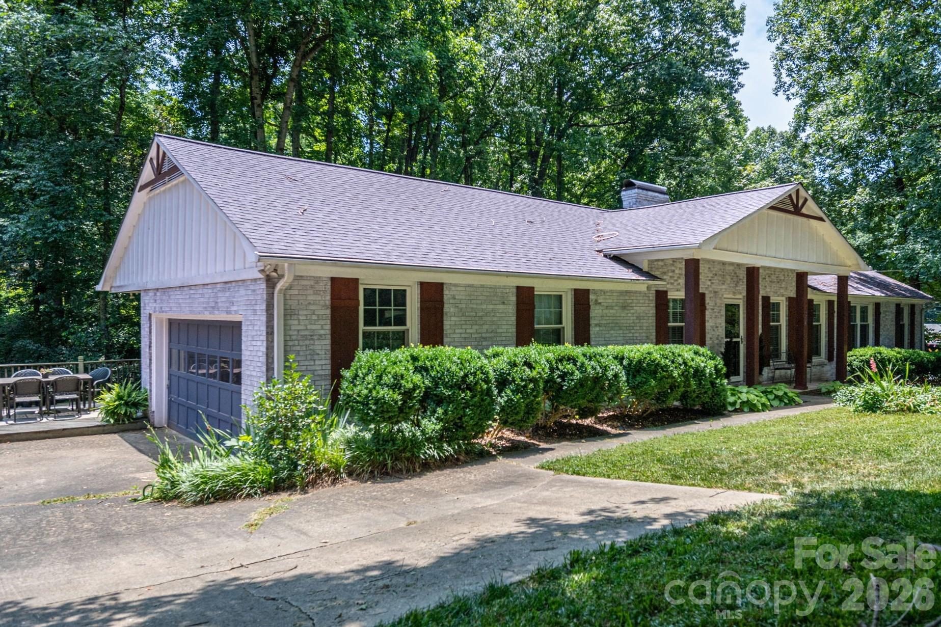 504 Dogwood Lane