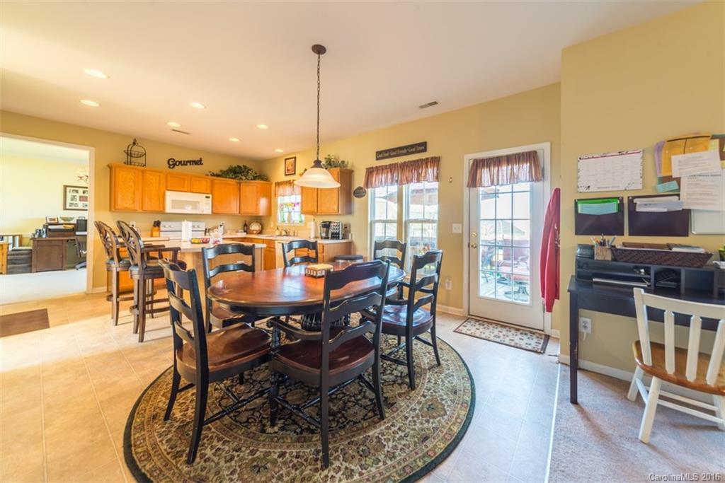 Autumn Cove At Lake Wylie - Residential