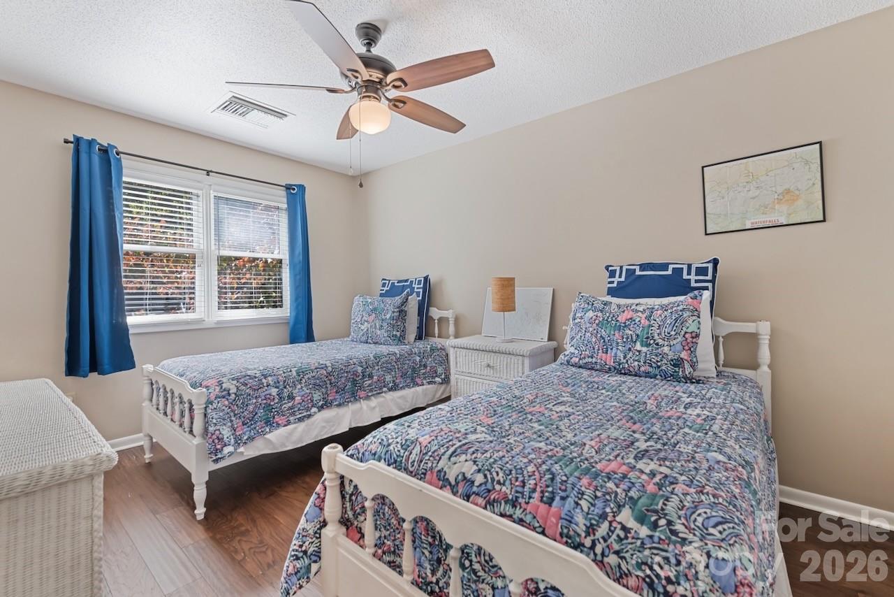 Tri Vista Villas - Residential