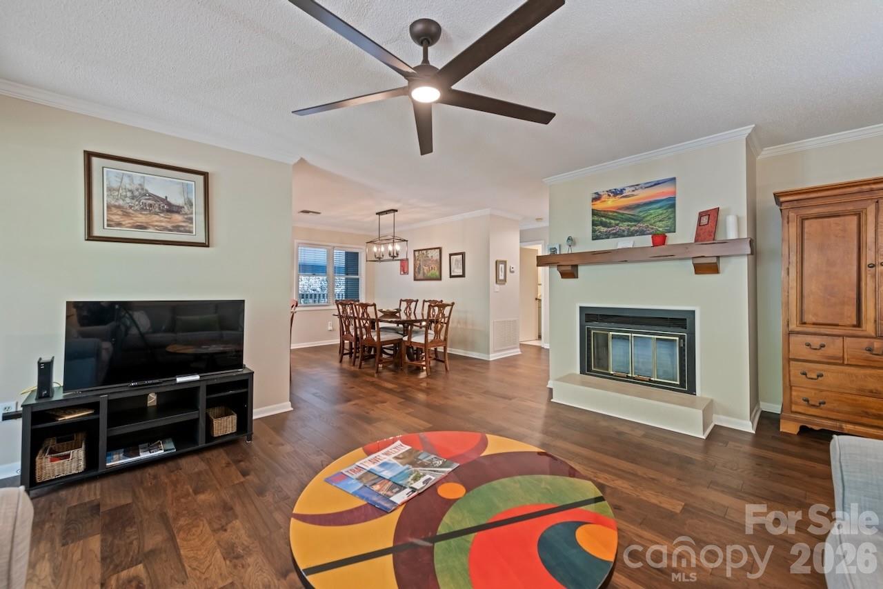 Tri Vista Villas - Residential