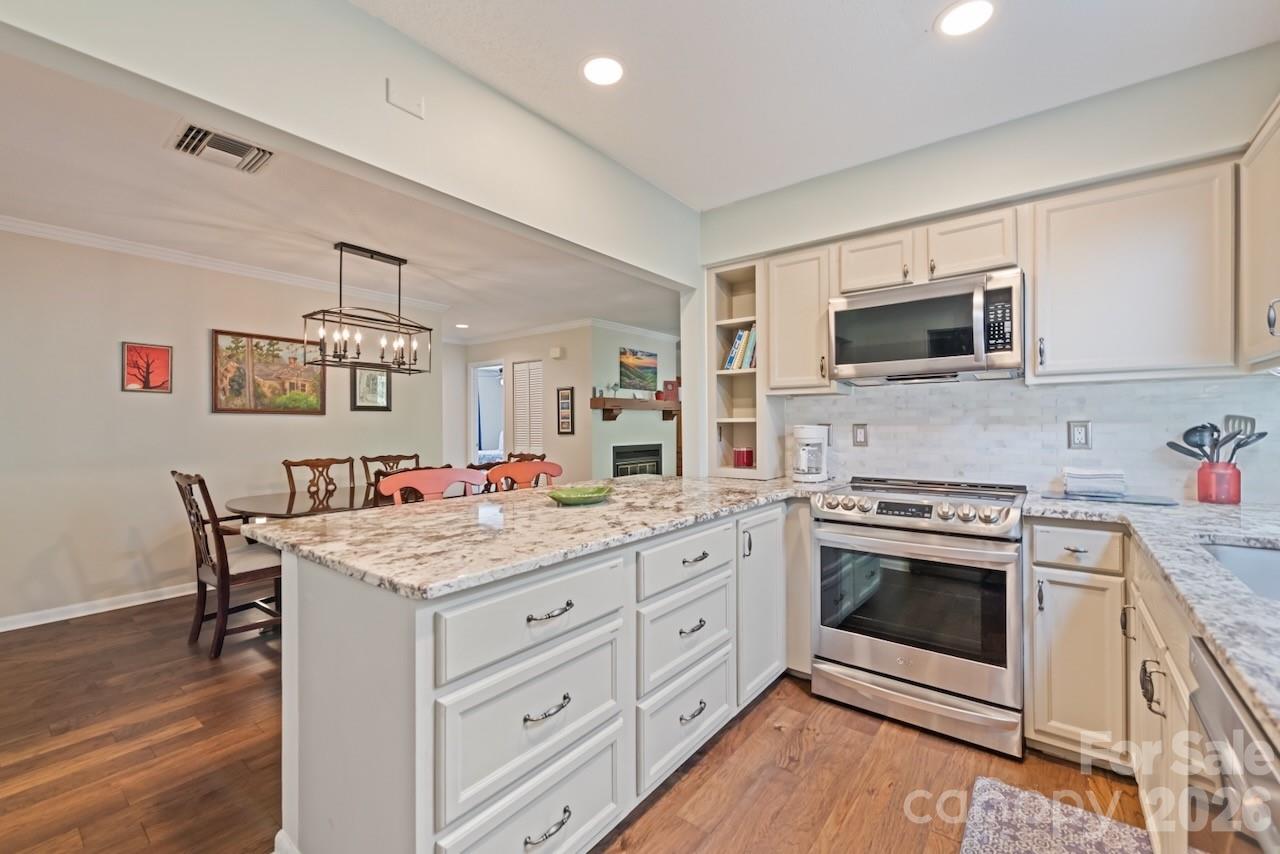 Tri Vista Villas - Residential