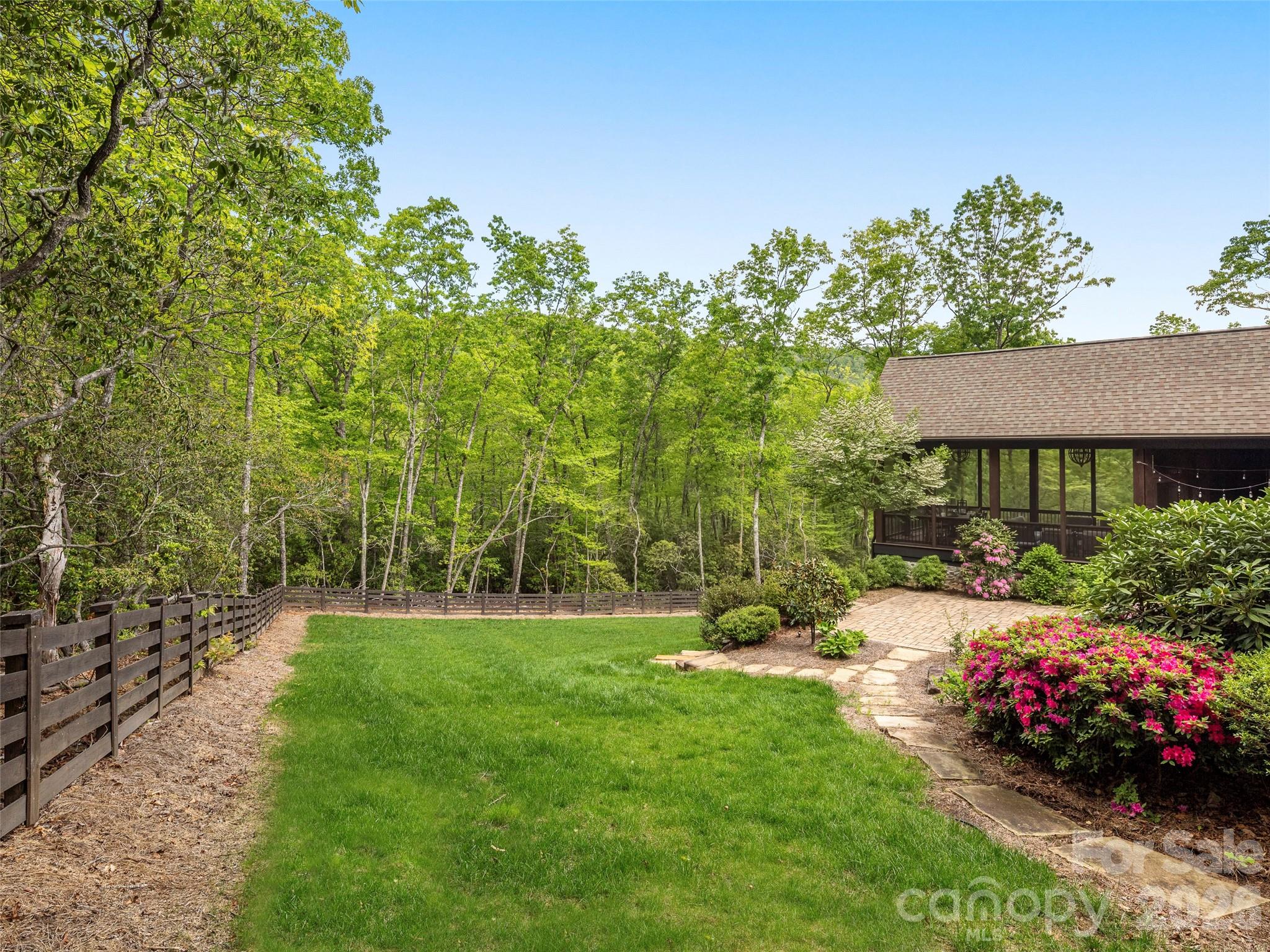 The Cliffs at Walnut Cove - Residential