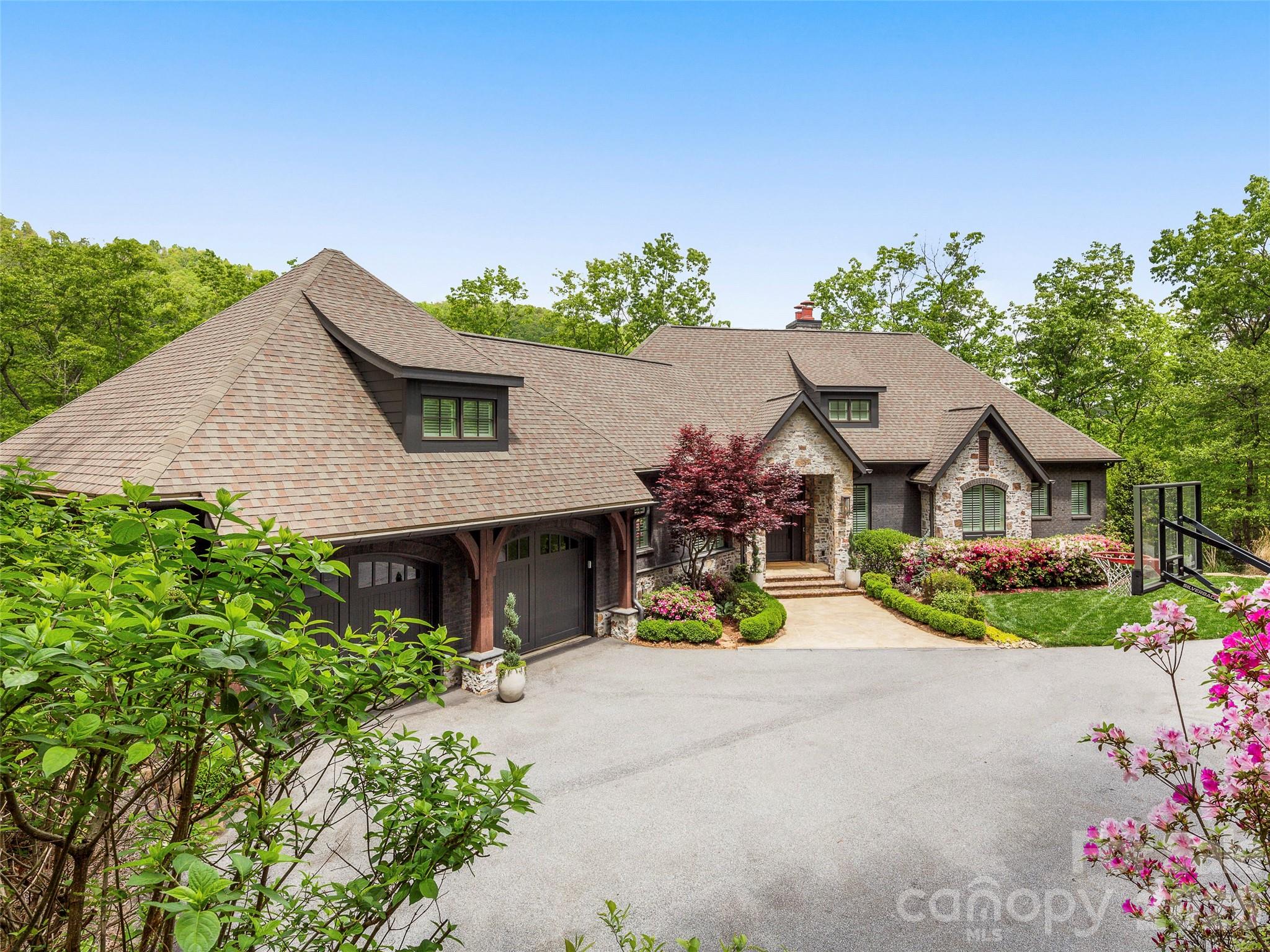 The Cliffs at Walnut Cove - Residential