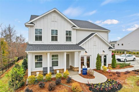 15008 Meadows Hunt Lane 156 Huntersville NC 28078