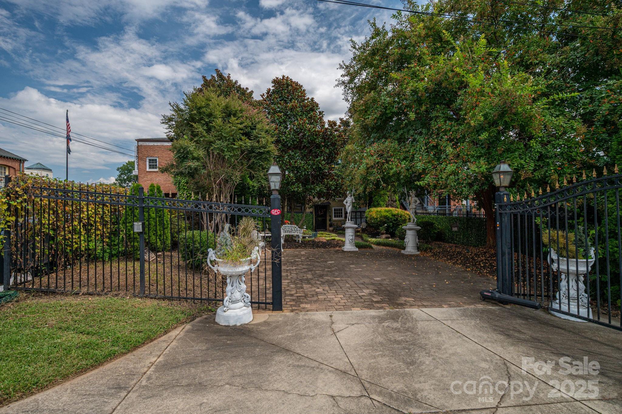 Downtown - Residential