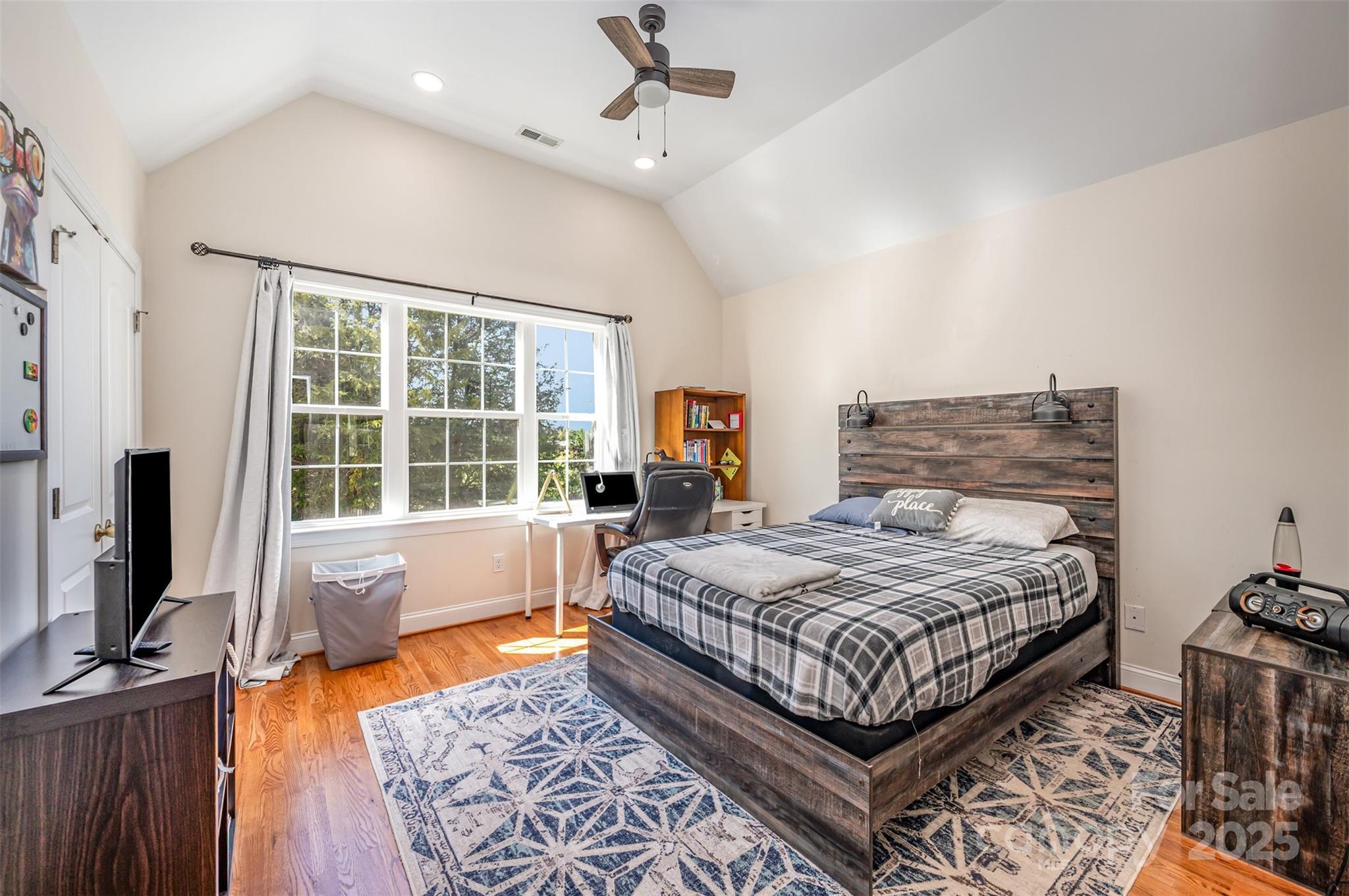 Davidson Downes - Residential