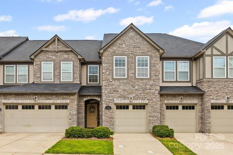 7333 Dulnian Way Charlotte NC 28278