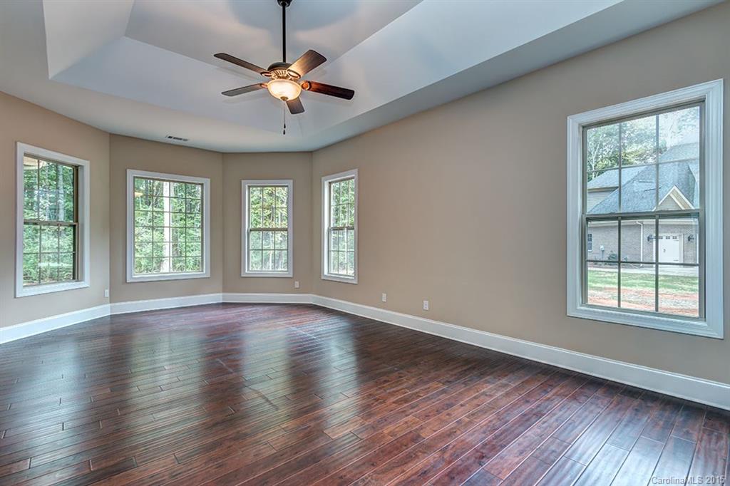 The Coves On River Oaks - Residential