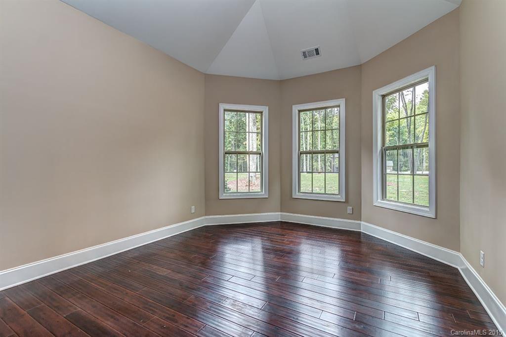 The Coves On River Oaks - Residential