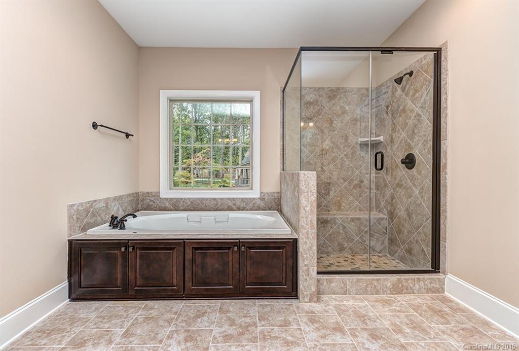 The Coves On River Oaks - Residential